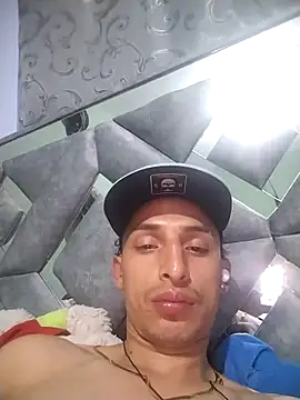 Snapshot of Dani22cmhot chatting on 12-04-25, 03:16 Dani22cmhot online show from 12-04-25, 03:16