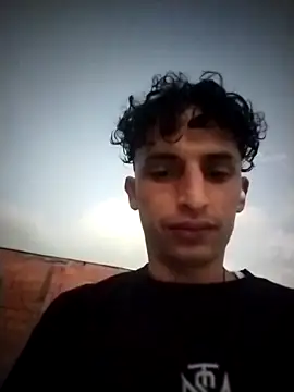 Snapshot of Dani22cmhot chatting on 12-15-25, 11:09 Dani22cmhot online show from 12-15-25, 11:09