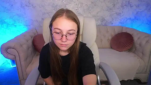 ArrinaWairr online show from 09-09-25, 08:25