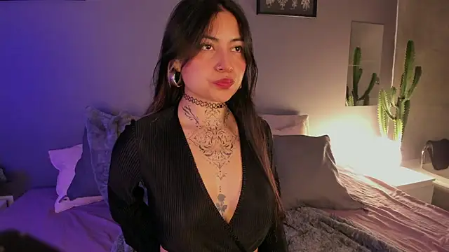 Snapshot of anne_dh chatting on 02-25-26, 03:49 anne dh online show from 02-25-26, 03:49