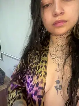 Snapshot of anne_dh chatting on 03-15-26, 01:11 anne dh online show from 03-15-26, 01:11