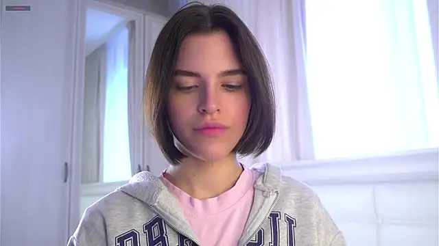 EleneButton online show from 04-11-26, 01:10