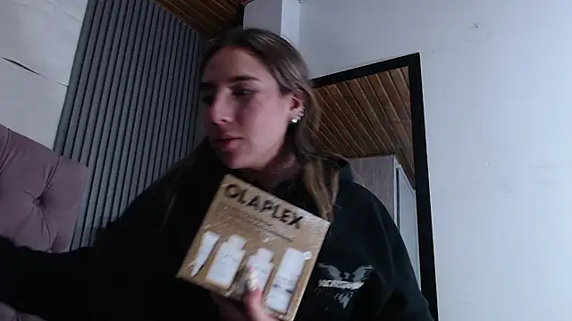 Bonnali lune online show from 02-25-26, 10:30