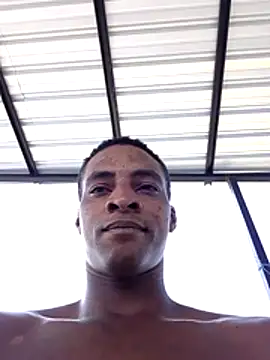 Snapshot of Elijanpeterson chatting on 07-27-26, 04:25 Elijanpeterson online show from 07-27-26, 04:25