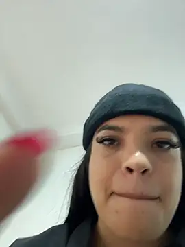 JuanitaMore01 online show from 07-02-26, 03:23