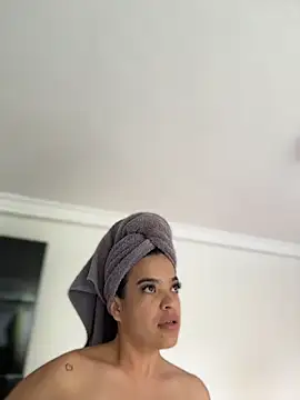 JuanitaMore01 online show from 07-02-26, 03:29