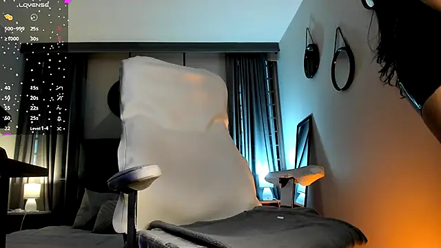 Snapshot of Demetria_Ghoul chatting on 11-27-25, 12:18 Demetria Ghoul online show from 11-27-25, 12:18