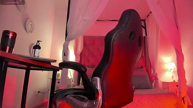 Snapshot of Demetria_Ghoul chatting on 01-19-26, 12:09 Demetria Ghoul online show from 01-19-26, 12:09