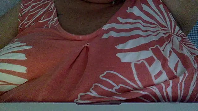 LaReginaNera online show from 06-27-26, 12:22