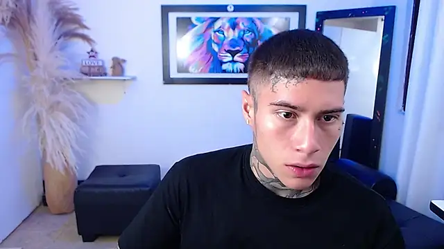 Snapshot of setthomas chatting on 09-08-25, 09:36 setthomas online show from 09-08-25, 09:36