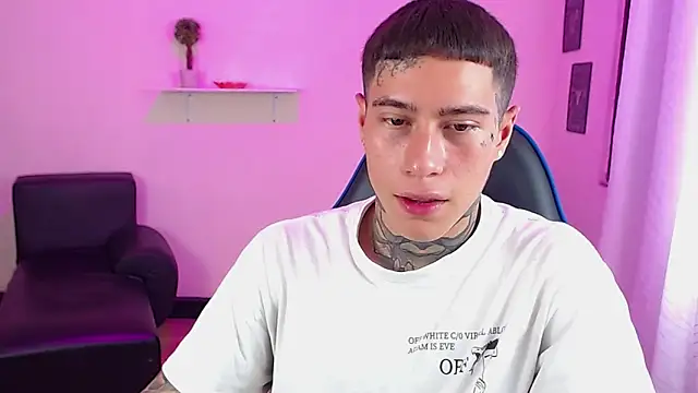 Snapshot of setthomas chatting on 03-02-26, 09:10 setthomas online show from 03-02-26, 09:10