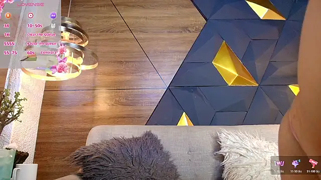 Snapshot of ly_lulu chatting on 03-09-26, 11:03 ly lulu online show from 03-09-26, 11:03