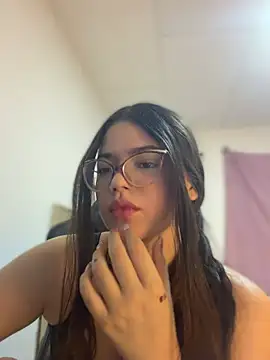 Snapshot of Valentina2390 chatting on 07-09-26, 03:10 Valentina2390 online show from 07-09-26, 03:10