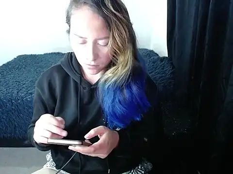 Snapshot of nath_92 chatting on 10-23-25, 02:33 nath 92 online show from 10-23-25, 02:33