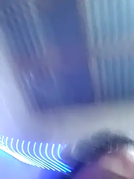 Snapshot of Violethroos chatting on 10-26-25, 08:59 Violethroos online show from 10-26-25, 08:59