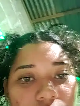 Snapshot of Violethroos chatting on 11-20-25, 03:18 Violethroos online show from 11-20-25, 03:18