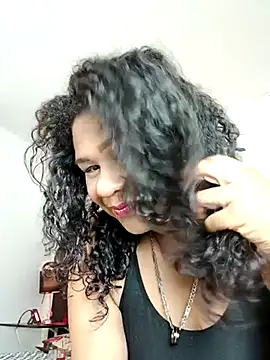 Snapshot of Kymy_marquez chatting on 01-18-26, 08:01 Kymy marquez online show from 01-18-26, 08:01