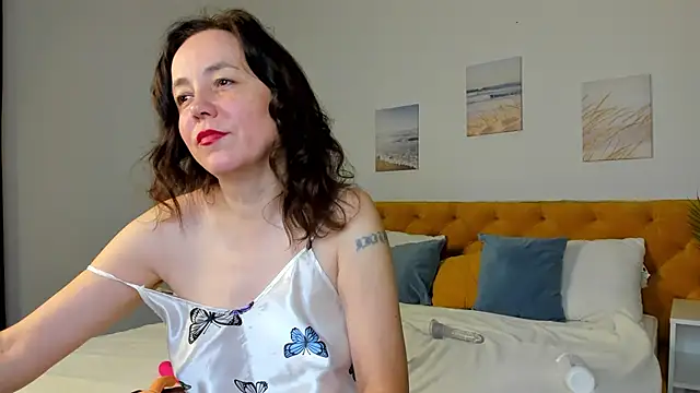 Kira Adler online show from 10-14-25, 01:17