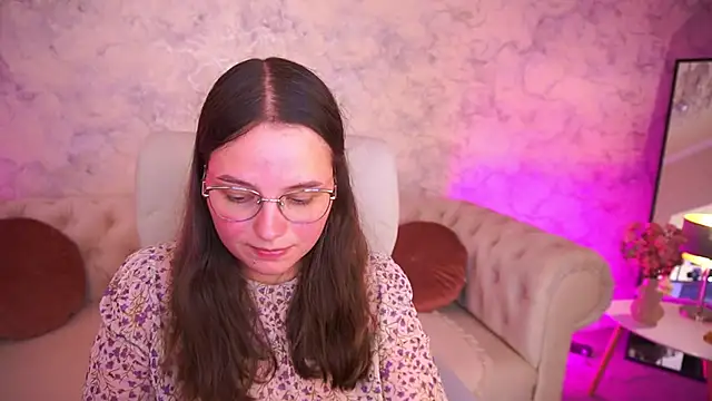 SophieDreamss online show from 09-12-25, 07:14