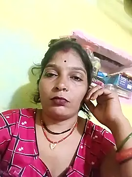 Snapshot of Samiya-143 chatting on 10-05-25, 05:00 Samiya-143 online show from 10-05-25, 05:00