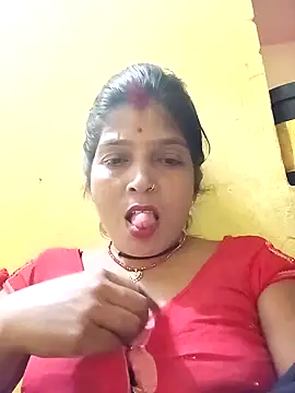 Snapshot of Samiya-143 chatting on 10-10-25, 04:17 Samiya-143 online show from 10-10-25, 04:17