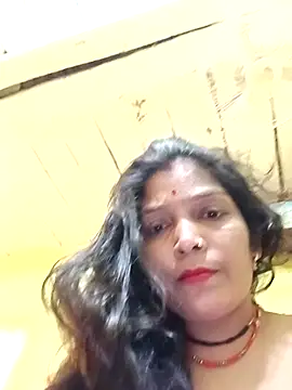 Snapshot of Samiya-143 chatting on 10-12-25, 06:56 Samiya-143 online show from 10-12-25, 06:56