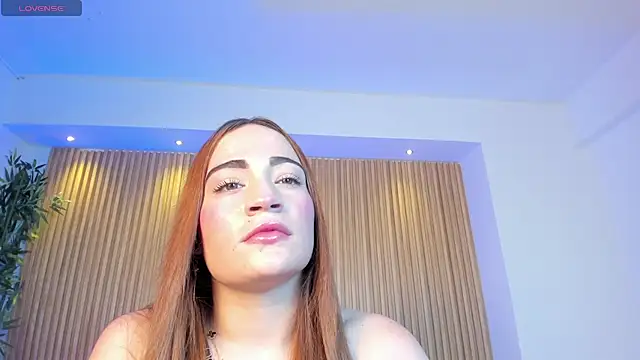 Snapshot of MadisonAnngel chatting on 11-10-25, 06:18 MadisonAnngel online show from 11-10-25, 06:18