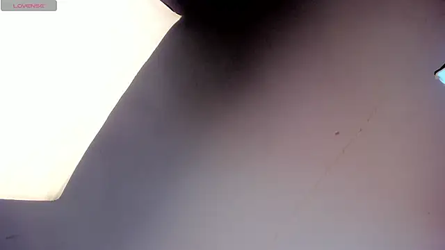 Snapshot of MadisonAnngel chatting on 12-04-25, 08:06 MadisonAnngel online show from 12-04-25, 08:06