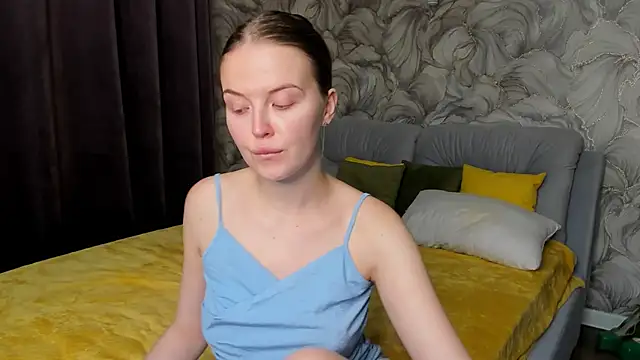 LaurennHill online show from 11-10-25, 12:09