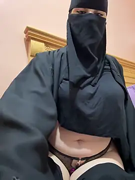 Snapshot of _Laiali_ chatting on 03-05-26, 10:17 Laiali online show from 03-05-26, 10:17