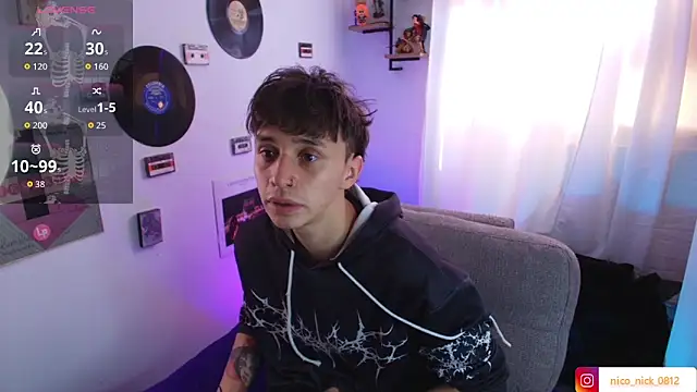 Snapshot of Nick_Bangover_ chatting on 10-10-25, 06:07 Nick Bangover  online show from 10-10-25, 06:07