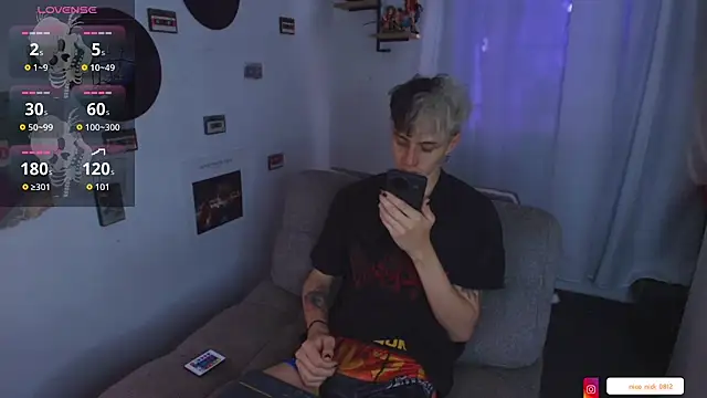 Snapshot of Nick_Bangover_ chatting on 12-19-25, 05:31 Nick Bangover online show from 12-19-25, 05:31