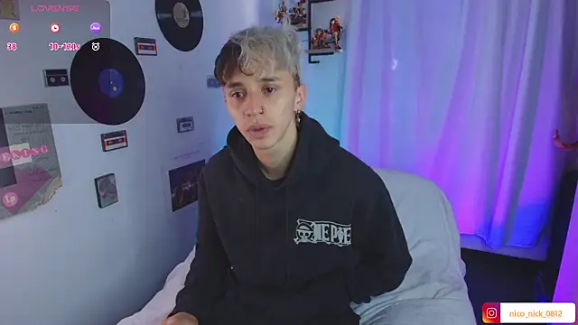 Snapshot of Nick_Bangover_ chatting on 01-12-26, 07:41 Nick Bangover online show from 01-12-26, 07:41