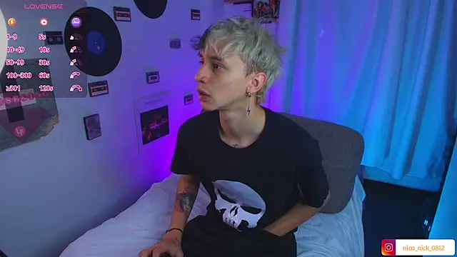 Snapshot of Nick_Bangover_ chatting on 01-16-26, 05:39 Nick Bangover online show from 01-16-26, 05:39