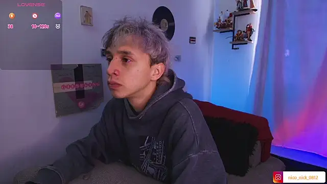 Snapshot of Nick_Bangover_ chatting on 03-09-26, 06:45 Nick Bangover online show from 03-09-26, 06:45