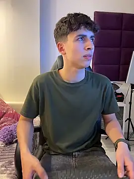 AdrianRinaldi online show from 12-01-25, 08:14