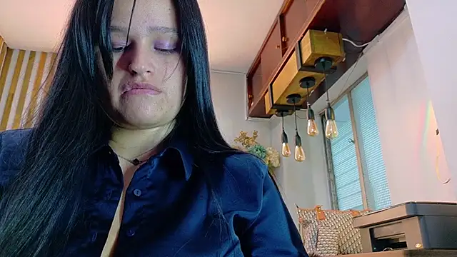Snapshot of Jennifer_Vega1 chatting on 10-16-25, 01:28 Jennifer Vega1 online show from 10-16-25, 01:28
