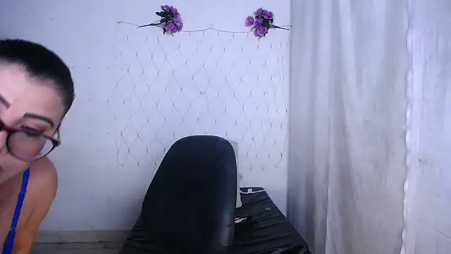 ValeriaHairy online show from 02-02-26, 03:05