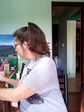 Merida2276 online show from 10-31-25, 08:21