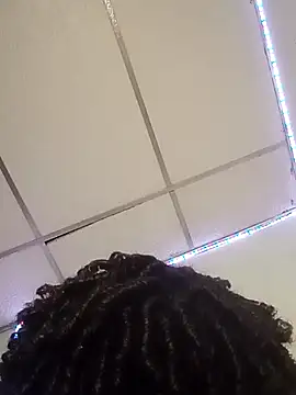 Snapshot of PhlegmySewerage chatting on 11-25-25, 05:57 PhlegmySewerage online show from 11-25-25, 05:57