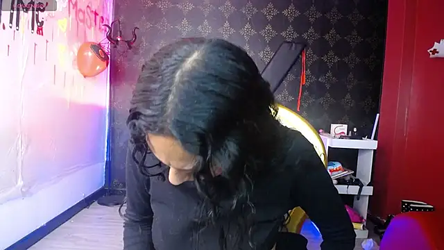 Sweettpleasure online show from 10-04-25, 01:20