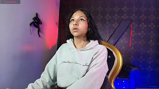 Sweettpleasure online show from 12-14-25, 01:38