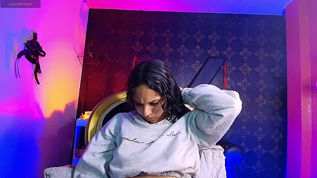 Sweettpleasure online show from 12-19-25, 01:51