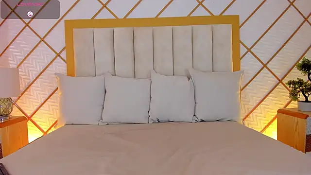 cocoamore online show from 02-03-26, 11:15