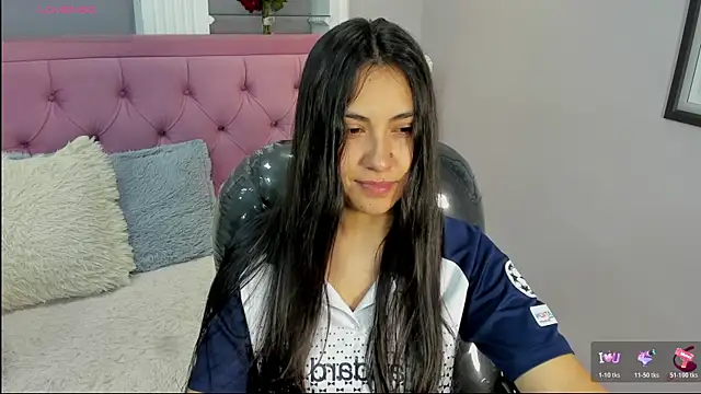 Snapshot of miel_latina chatting on 07-30-26, 12:37 miel latina online show from 07-30-26, 12:37