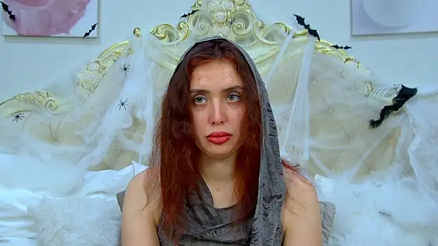 Snapshot of SherryBaers chatting on 10-28-25, 06:39 SherryBaers online show from 10-28-25, 06:39