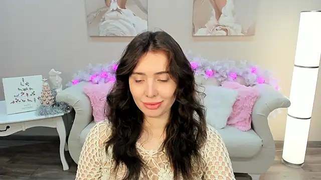 Snapshot of SherryBaers chatting on 12-19-25, 06:31 SherryBaers online show from 12-19-25, 06:31