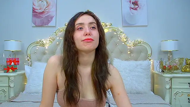 Snapshot of SherryBaers chatting on 12-23-25, 06:33 SherryBaers online show from 12-23-25, 06:33