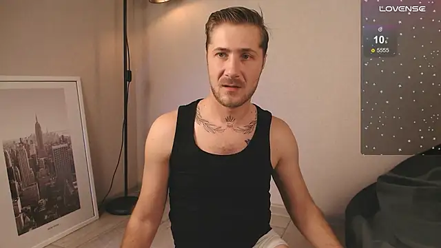 Snapshot of Mr_At_ chatting on 01-06-26, 07:12 Mr At online show from 01-06-26, 07:12