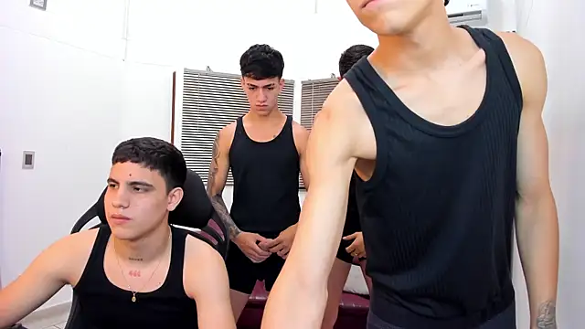 Party BoysW online show from 06-08-26, 01:44